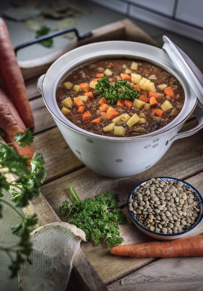 Latte%20and%20croissant