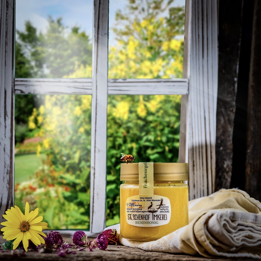 Latte%20and%20croissant